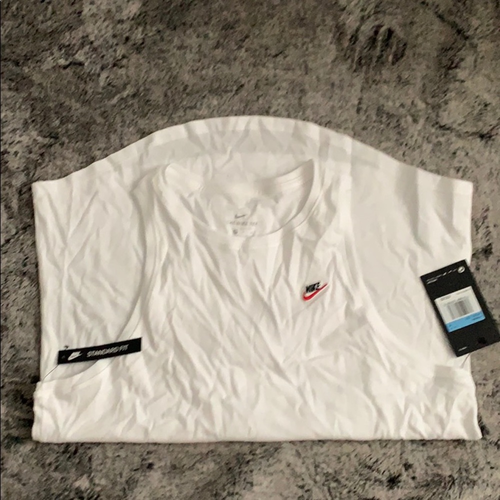 Nike Tank - Picture 4 of 4